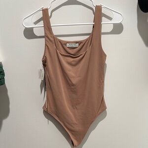Aritzia Babaton Contour body suit